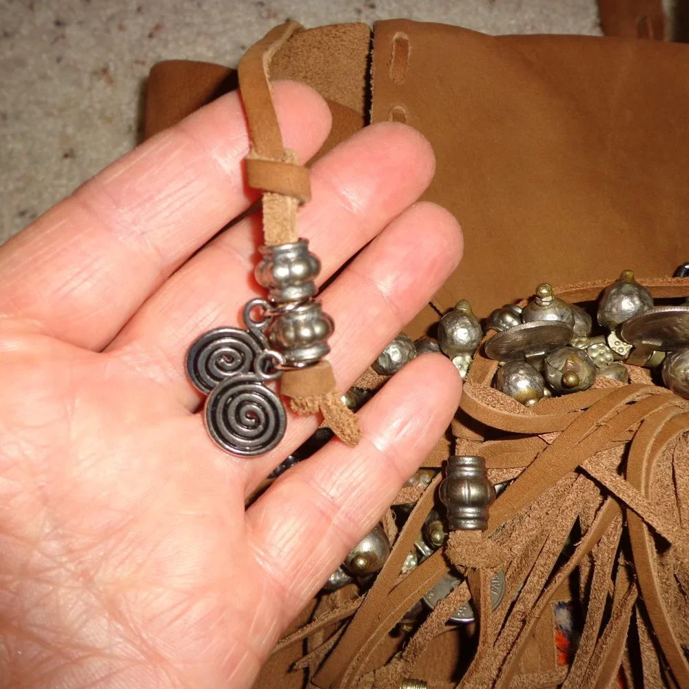 FIRM Simone Camille Suede-Leather Carpet Handbag Double-Handles Tassels